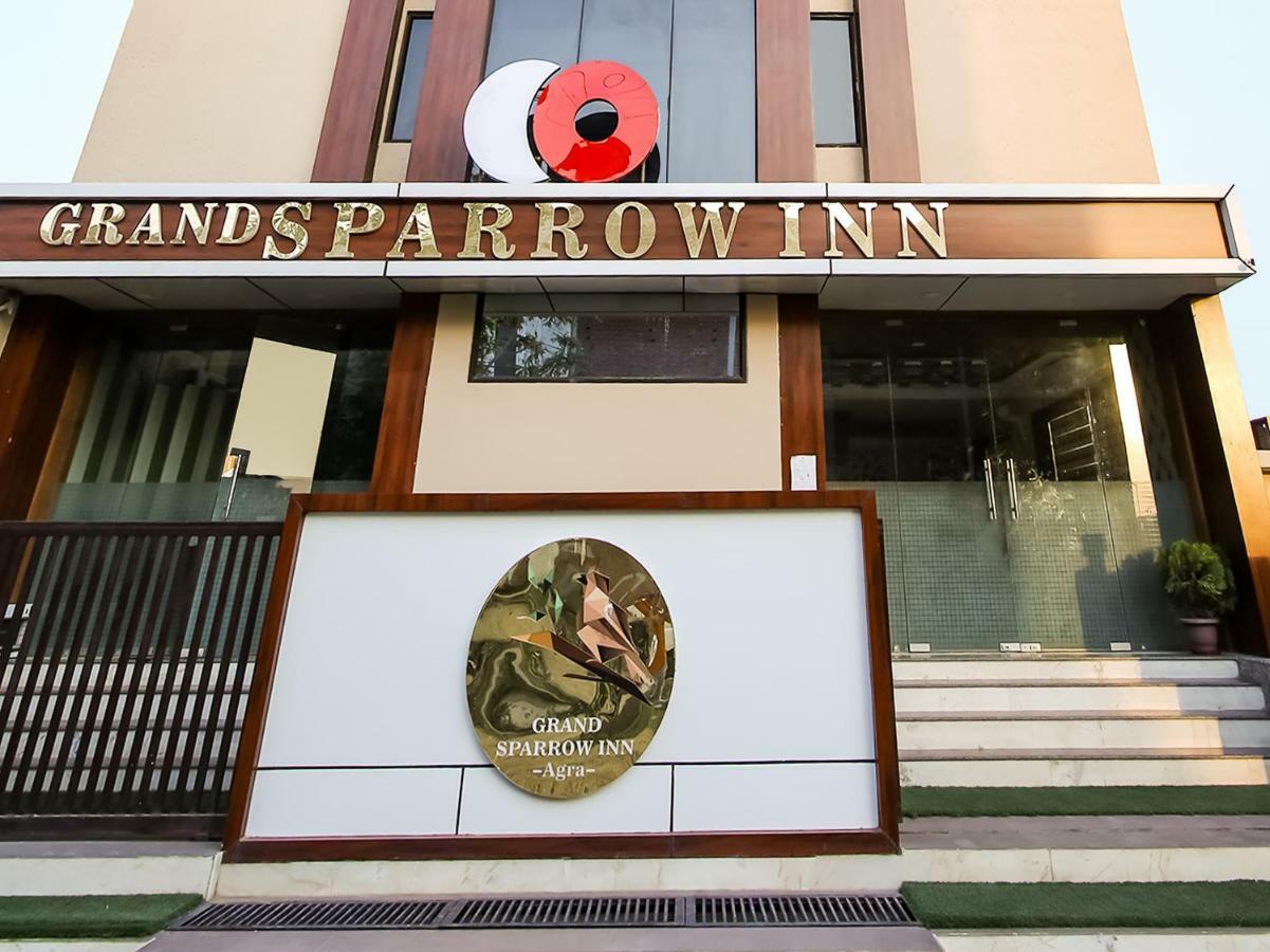 אגרה Hotel Grand Sparrow Inn מראה חיצוני תמונה