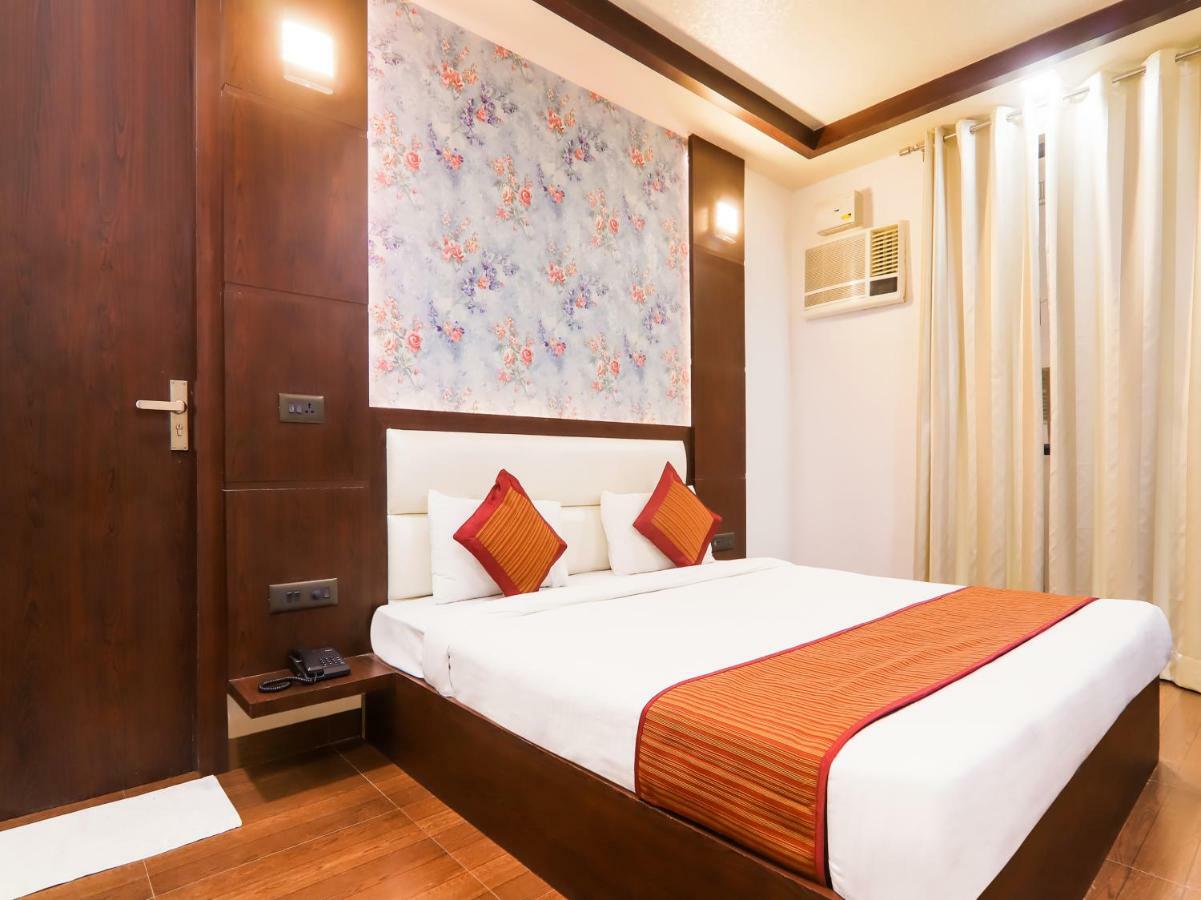 אגרה Hotel Grand Sparrow Inn מראה חיצוני תמונה