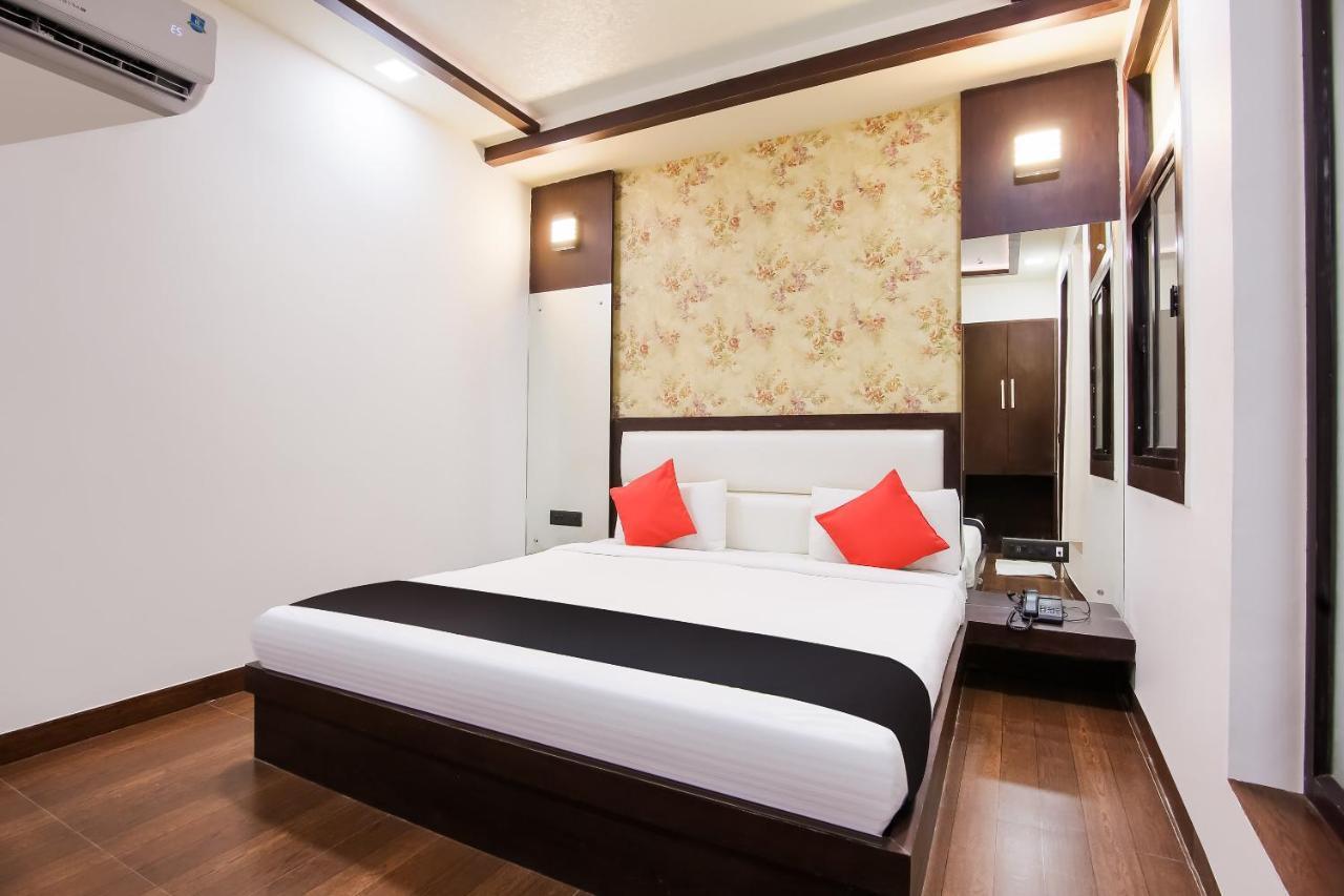 אגרה Hotel Grand Sparrow Inn מראה חיצוני תמונה