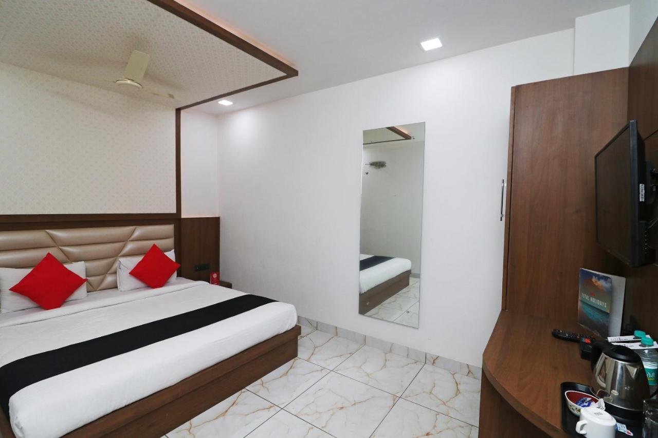 אגרה Hotel Grand Sparrow Inn מראה חיצוני תמונה